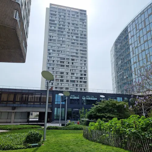 Cabinet d'expertise bâtiment logistique urbaine